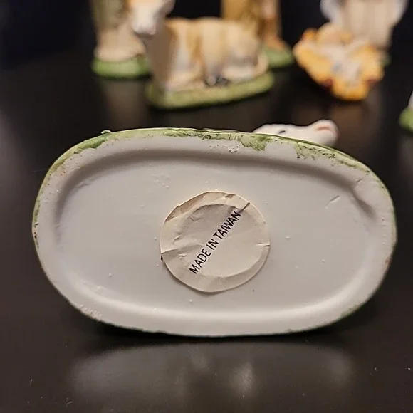 VTG 9pc Porcelain Nativity Figurines‎ Set ~ Classic Living Christmas Collection - Picture 3 of 16